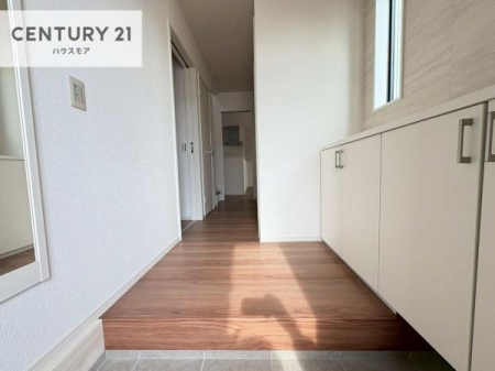 ���ց@���ċA���Ă��Ă��A�������܁I�����������Ȃ�A�D�����}������Ă�����ԂɂȂ��Ă��܂��B
���邭��������錺�ւł��I