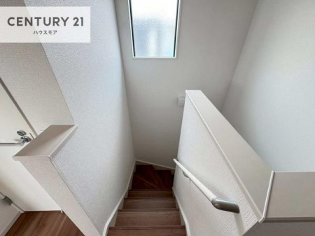 ���̑����ρ@�K�i�́A�肷������Ă��Ė��邭��������������ƌ�����̂ň��S�I�g�̂̃T�|�[�g��]�|�h�~���S�E���S�ɗ��p���ł��܂��I