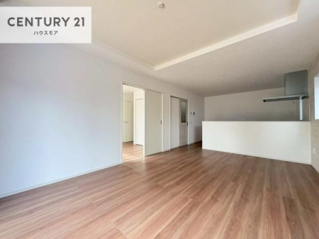 ���r���O�@�L�X�_�C�j���O�X�y�[�X�I������肨�H���B�΂��������y�������Ԃ��߂����܂��B���X�̔���������܂��I