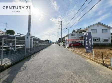 ���̑����n�@�O�ʓ��H5.9���I�z����ǍD�ȗ��n�ł��B
�Ԍɓ��ꂪ���ȕ������S�ł��ˁB�y���n�̔���J�Ò��z