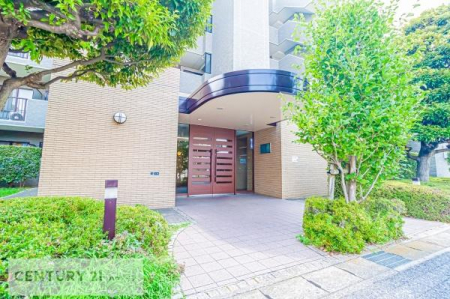 �G���g�����X�@��؂Ȃ��q�l�����o�}������G���g�����X�B�L�X���Ă��ĊJ����������܂��ˁI
�z��������ǂ��S�n�̗ǂ���Ԃł��B