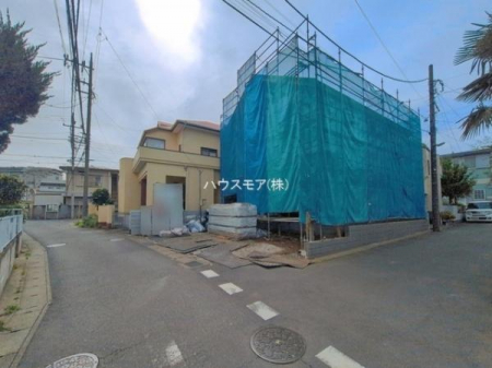 ���̑����n�@�O�ʓ��H��3.8���~4.5���z����ǍD�ȗ��n�ł��B
�Ԍɓ��ꂪ���ȕ������S�ł��ˁB