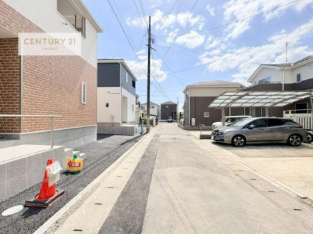 ���̑����n�@�O�ʓ��H4.1���I�z����ǍD�ȗ��n�ł��B
�Ԍɓ��ꂪ���ȕ������S�ł��ˁB