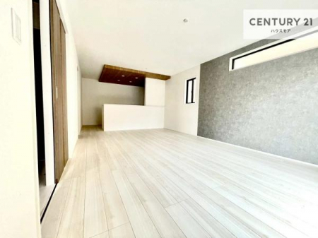 ���r���O�@�L�X�_�C�j���O�X�y�[�X�I������肨�H���B�΂��������y�������Ԃ��߂����܂��B���X�̔���������܂��I