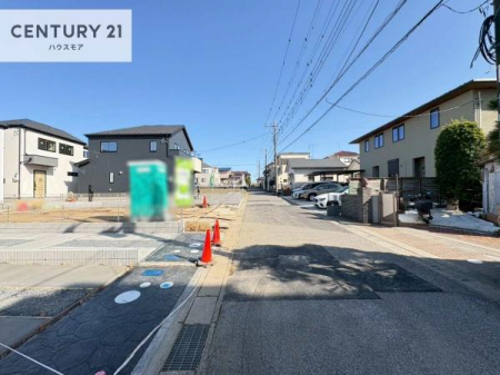 ���̑����n�@�O�ʓ��H5���I�z����ǍD�ȗ��n�ł��B
�Ԍɓ��ꂪ���ȕ������S�ł��ˁB