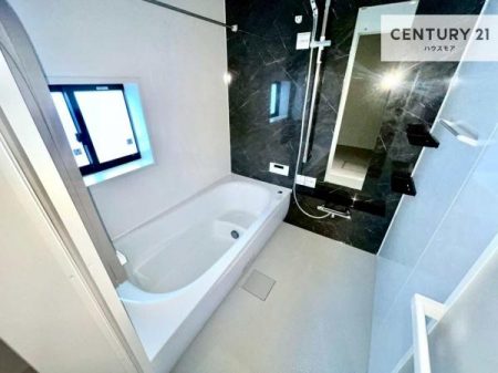 �����@�������������l�̕��͋C�̃o�X���[���́A�����o�Ă��ăo�X�^�C�����[���I
���d���撣���Ă��邲�J���ɂ��D�݂̓����̓����܂����āA�y����ł݂Ă͂������ł��傤���H