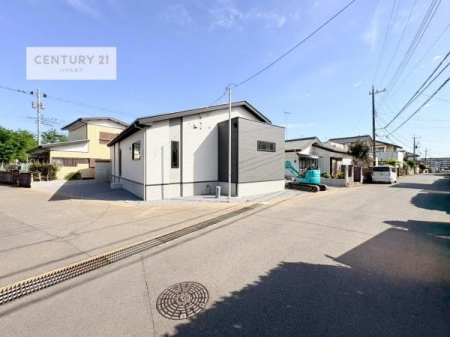 ���̑����n�@�O�ʓ��H6���~6��
�Ԍɓ��ꂪ���ȕ������S�ł��ˁB