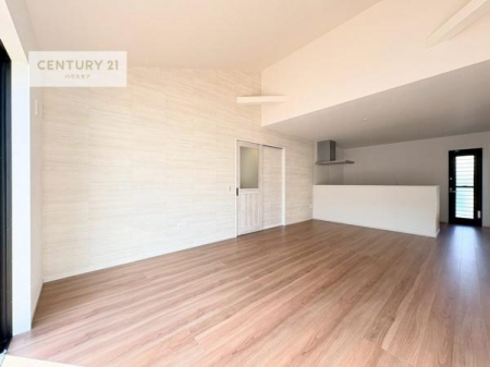 ���r���O�@�L�X�_�C�j���O�X�y�[�X�I������肨�H���B�΂��������y�������Ԃ��߂����܂��B���X�̔���������܂��I