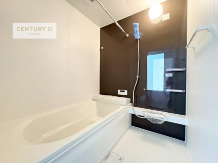 �����@�������������l�̕��͋C�̃o�X���[���́A�����o�Ă��ăo�X�^�C�����[���I
���d���撣���Ă��邲�J���ɂ��D�݂̍���̓����܂����āA�y����ł݂Ă͂������ł��傤���H