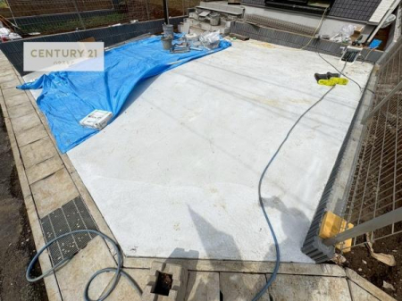 ���ԏ�@���ԃX�y�[�X��2�䕪����܂��I�Z�J���h�J�[�͂������A�o�C�N�⎩�]�ԂȂǂ��u���ꏊ�ɍ���܂���B