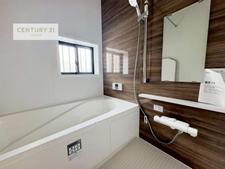 �����@�������������l�̕��͋C�̃o�X���[���́A�����o�Ă��ăo�X�^�C�����[���I
���d���撣���Ă��邲�J���ɂ��D�݂̓����̓����܂����āA�y����ł݂Ă͂������ł��傤���H