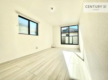 �Q���@�o���R�j�[�ɖʂ��Ă���m���ł��B���邭�����肪����A���C����������ł��܂��I���N���āA�O�ɏo�Ĕw�L�т����[�ċz�����ǂ������}������邱�Ƃ��ł��܂��B�y���n�̔���J�Ò��z