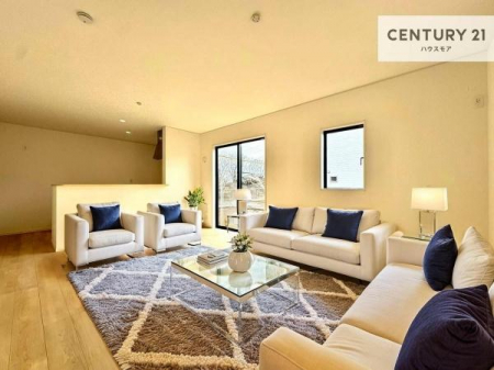 ���r���O�@�J�����̂���L�XLDK�I�\�t�@�[��_�C�j���O�e�[�u����u���Ă������ɂȂ�Ȃ��̂ŉ��K�ɉ߂����܂��I�R�~���j�P�[�V���������₷�����r���O�ł��I�Ƌ��CG�p�[�X�ł��B