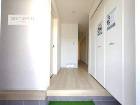 ���ց@���ċA���Ă��Ă��A�������܁I�����������Ȃ�A�D�����}������Ă�����ԂɂȂ��Ă��܂��B
���邭��������錺�ւł��I