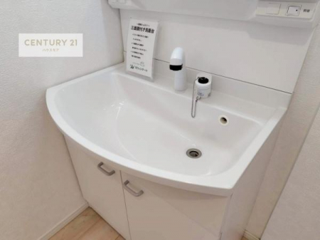 ���ʑ�E���ʏ��@�[�����ʑ�{�E���́A�������˂ɂ����̂ł�����ꂪ�y�X�I���������ۂĂ܂��I
�L���C�Ȑ��ʏ��Ŏ��������̃��`�x�[�V�������オ��܂��ˁI