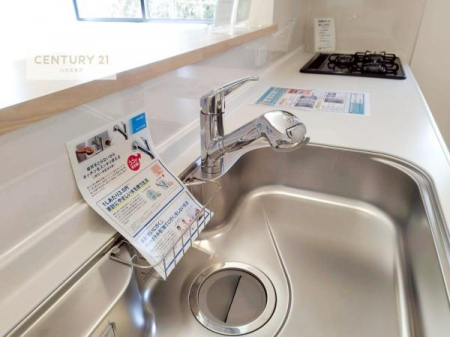 �L�b�`���@���C�h�ȃV���N�ł��ˁI�������˂ɂ������������₷���Ǝ����y�X�d�l�̃V�X�e���L�b�`���ł��I
�f�U�C�����Ƌ@�\�������˂��L�b�`���Ő�����������܂��ˁI