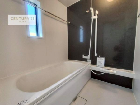 �����@�������������l�̕��͋C�̃o�X���[���́A�����o�Ă��ăo�X�^�C�����[���I
���d���撣���Ă��邲�J���ɂ��D�݂̍���̓����܂����āA�y����ł݂Ă͂������ł��傤���H