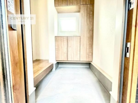 ���ց@�V���[�Y�{�b�N�X�t���B���ւ��Еt�����|�������₷���ł��I
�X�b�L���������ւŌ˂��J�����u�ԁA�������̂���S�n������Ԃ��o�}���Ă���܂��B