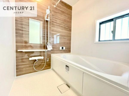 �����@�������������l�̕��͋C�̃o�X���[���́A�����o�Ă��ăo�X�^�C�����[���I
���d���撣���Ă��邲�J���ɂ��D�݂̍���̓����܂����āA�y����ł݂Ă͂������ł��傤���H