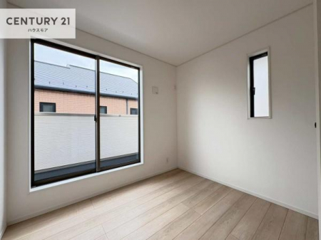 �m���@�o���R�j�[�ɖʂ��Ă���m���ł��B���邭�����肪����A���C����������ł��܂��I���N���āA�O�ɏo�Ĕw�L�т����[�ċz�����ǂ������}������邱�Ƃ��ł��܂��B