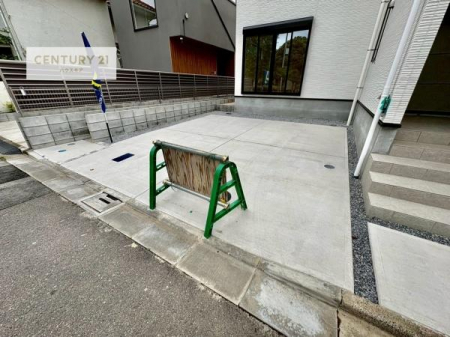 ���ԏ�@�J�[�X�y�[�X2�䒓�ԉ\�B�����̒ʋ΂₨�������ɕ֗��ŁA���q���ɂ���Ƃ�������Ă��g�����������܂��B