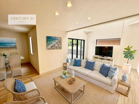 ���r���O�@�Ƌ��CG�p�[�X�ł��B�S�n�ǂ����r���O�͉Ƒ������R�ƏW�܂�܂��B�Ƒ��c�R�̎��Ԃ����������ł��B���Ƒ��ƁA����w�[���������Ԃ��߂��������ł��ˁB