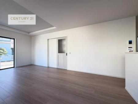 ���r���O�@�L�X�_�C�j���O�X�y�[�X�I������肨�H���B�΂��������y�������Ԃ��߂����܂��B���X�̔���������܂��I