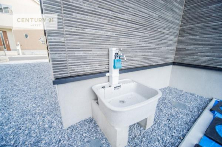 ���̑����n�@�K�[�f�j���O�ɁA���Ԃ̐�ԂɁA���q�l�̂���􂢂̏�ɁE�E�E
����Ɗ������O����t���I