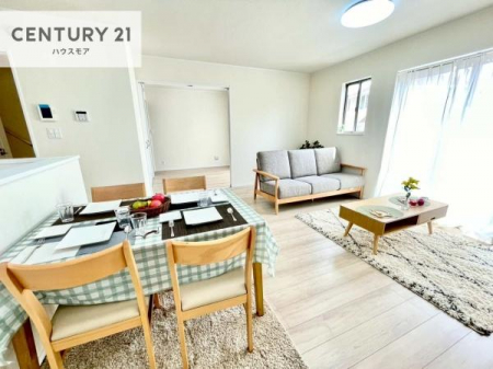 ���r���O�@�L�X�_�C�j���O�X�y�[�X�I������肨�H���B�΂��������y�������Ԃ��߂����܂��B���X�̔���������܂��I