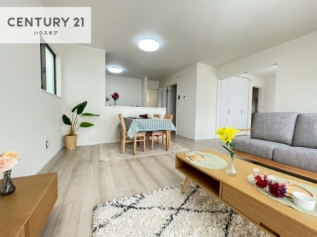 ���r���O�@�J�����̂���L�XLDK�I�\�t�@�[��_�C�j���O�e�[�u����u���Ă������ɂȂ�Ȃ��̂ŉ��K�ɉ߂����܂��I�R�~���j�P�[�V���������₷�����r���O�ł��I