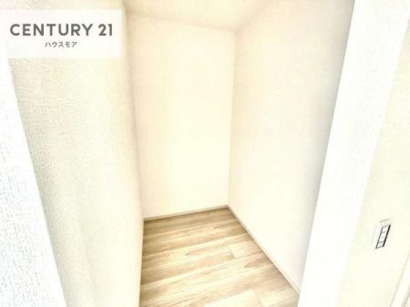 ���[�@�E�H�[�N�C���N���[�[�b�g�t���ł��B��������̂��m���Ȃǂ����[���Ă��������ł��ˁI���ɂ���@�������ȂǋG�ߕ��̑傫�ȉƓd�����[�ł��܂��I