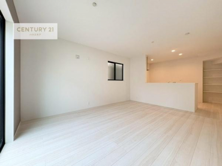 ���r���O�@�L�X�_�C�j���O�X�y�[�X�I������肨�H���B�΂��������y�������Ԃ��߂����܂��B���X�̔���������܂��I