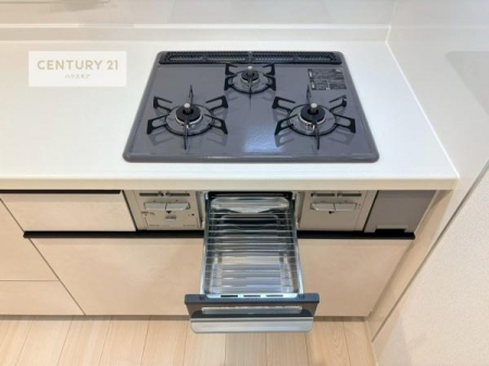 �L�b�`���@�R�����͎O������̂ł������̓����i�s���ł��܂��B
�������O�����t���ł��B�����X�y�[�X���L�X���Ă���׍�Ƃ����₷���I�g�����肪�ǂ��V�X�e���L�b�`���ł��I