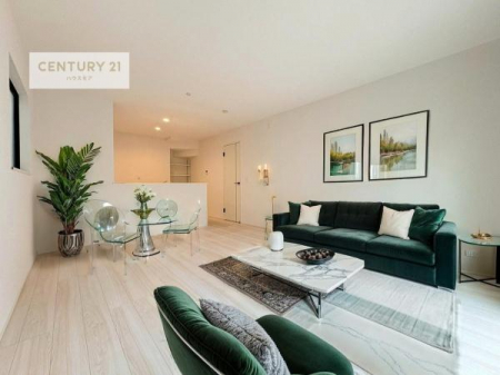 ���r���O�@�Ƌ��CG�p�[�X�ł��B�S�n�ǂ����r���O�͉Ƒ������R�ƏW�܂�܂��B�Ƒ��c�R�̎��Ԃ����������ł��B���Ƒ��ƁA����w�[���������Ԃ��߂��������ł��ˁB