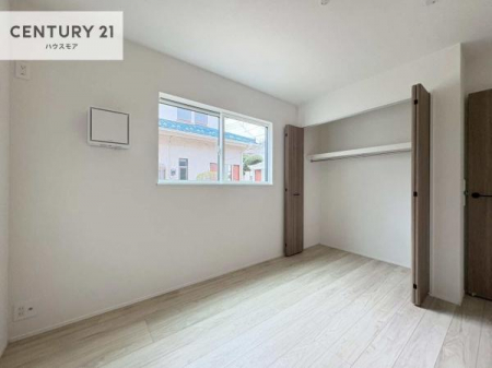 �m���@�V���v���Ƀf�U�C������Ă��邽�߁A�Ƌ��I�т܂���I
���C�ɓ���̉Ƌ��u���Ă��낰���Ԃ���邱�Ƃ��ł��܂��B
