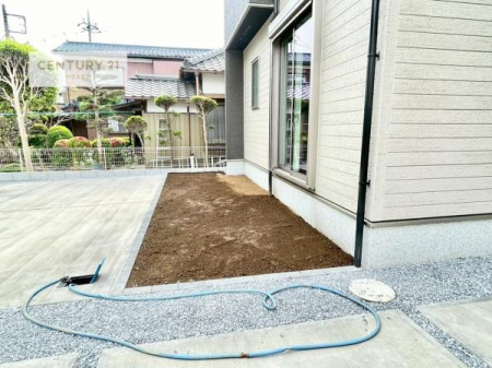 ��@������Ƃ�������X�؁[�X���t���Ă��܂��I�K�[�f�j���O���y���߂����ł��ˁB