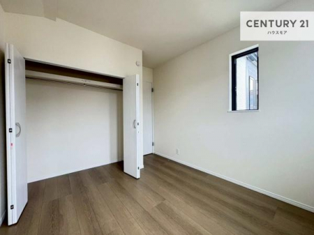 �q�������@���[�X�y�[�X����������m�ۂ���Ă��邽�߁A���������w�p�i���T�b�ƕЕt���A���ł��X�b�L���B
�Y��ȋ�Ԃ��ۂĂ܂��I