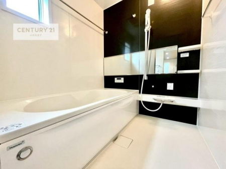 �����@�������������l�̕��͋C�̃o�X���[���́A�����o�Ă��ăo�X�^�C�����[���I
���d���撣���Ă��邲�J���ɂ��D�݂̍���̓����܂����āA�y����ł݂Ă͂������ł��傤���H