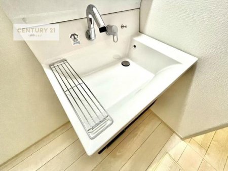 ���ʑ�E���ʏ��@�[�����ʑ�{�E���́A�������˂ɂ����̂ł�����ꂪ�y�X�I���������ۂĂ܂��I
�L���C�Ȑ��ʏ��Ŏ��������̃��`�x�[�V�������オ��܂��ˁI