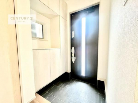 ���ց@�V���[�Y�{�b�N�X�t���B���ւ��Еt�����|�������₷���ł��I
�X�b�L���������ւŌ˂��J�����u�ԁA�������̂���S�n������Ԃ��o�}���Ă���܂��B