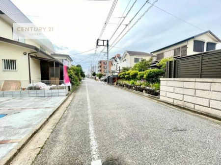 ���̑����n�@�O�ʓ��H��5.5���I�z����ǍD�ȗ��n�ł��B
�Ԍɓ��ꂪ���ȕ������S�ł��ˁB