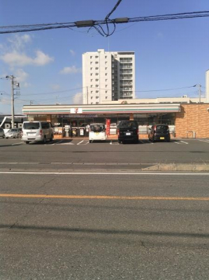 ���ӊ��@-