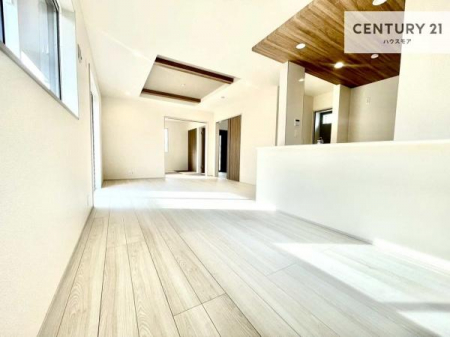 ���r���O�@�L�X�_�C�j���O�X�y�[�X�I������肨�H���B�΂��������y�������Ԃ��߂����܂��B���X�̔���������܂��I