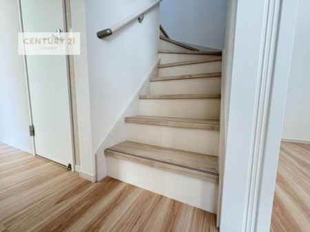 ���̑����ρ@�K�i�͖��邭�萠������Ă��܂��B���q�l�₲�N�z�̕������S���Ă����p�����܂��ˁB