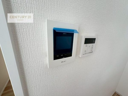 ���̑��@TV���j�^�[�t���C���^�[�z���ł��q�l�̂�����Ԓ��Ȃǂ����S�ł��ˁB
�{�^���ЂƂł����C�̏������ƂƂ̂��I�I�[�g�o�X���B