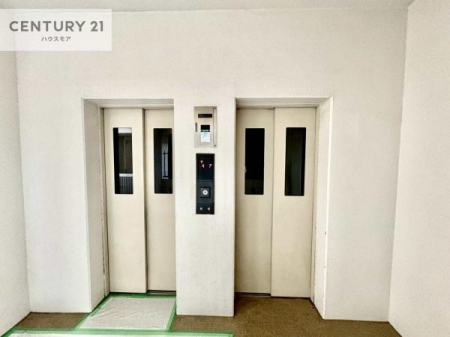 ���̑����p���@�G���x�[�^�[�����ŁA���X�̈ړ������K�B
�����̓��₨�ו��̑������ł��A�X���[�Y�ɂ��A��������܂��I