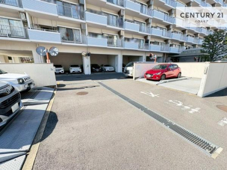 �@�ڂ����󂫏󋵂��m�肽���ꍇ�͂��C�y�ɂ��₢���킹���������I
���ӊ���A���q�l�̂���]�ɍ������������ꏏ�ɂ��ē���v���܂��B�Z��[���A�h�o�C�U�[�ɂ�邲���k������܂��B