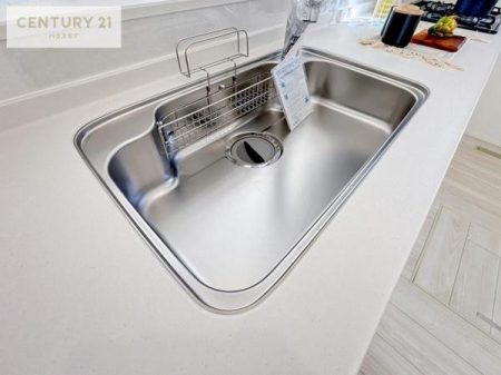 ���d�l�ʐ^(�L�b�`���j�@���C�h�ȃV���N�ł��ˁI�������˂ɂ������������₷���Ǝ����y�X�d�l�̃V�X�e���L�b�`���ł��I
�f�U�C�����Ƌ@�\�������˂��L�b�`���Ő�����������܂��ˁI�i���d�l�j