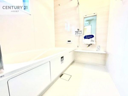 �����@������Ƃ����������̂���o�X���[���I���K�ȃo�X�^�C��������܂��I
1���̔�����������Ɩ����Ă����f�G�ȃ����N�[�[�V������ԂɂȂ肻���ł��ˁB