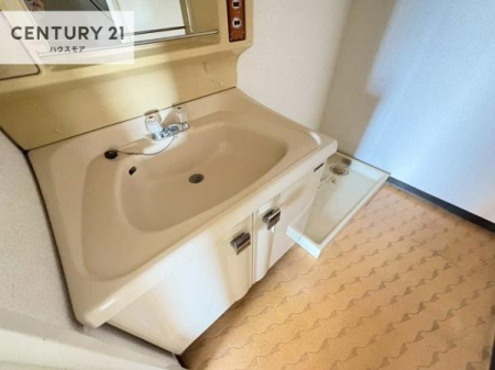 ���ʑ�E���ʏ��@�[�����ʑ�{�E���́A�������˂ɂ����̂ł�����ꂪ�y�X�I���������ۂĂ܂��I